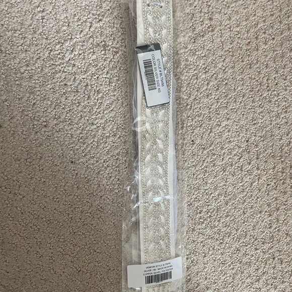 Lulus Accessories - Lulus Bridal Rhinestone Belt NWT